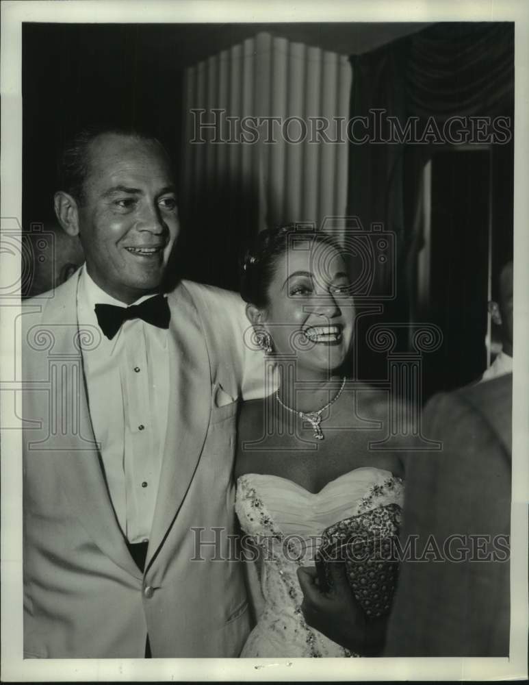 1953 Actress Dorothy Lamour and William Ross Howard at Artists Ball-Historic Images