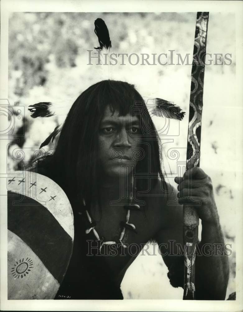 Press Photo Manu Tupou in &quot;A Man Called Horse&quot; - pip09103- Historic Images