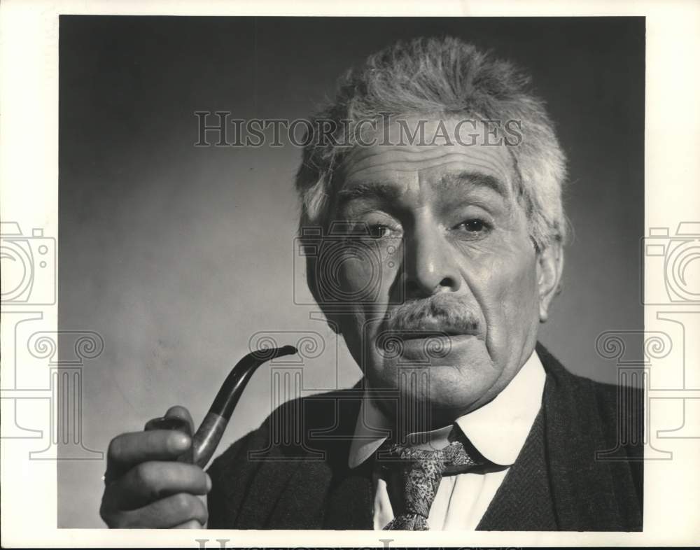 1953 Press Photo Actor J. Carroll Naish - pip11034 - Historic Images