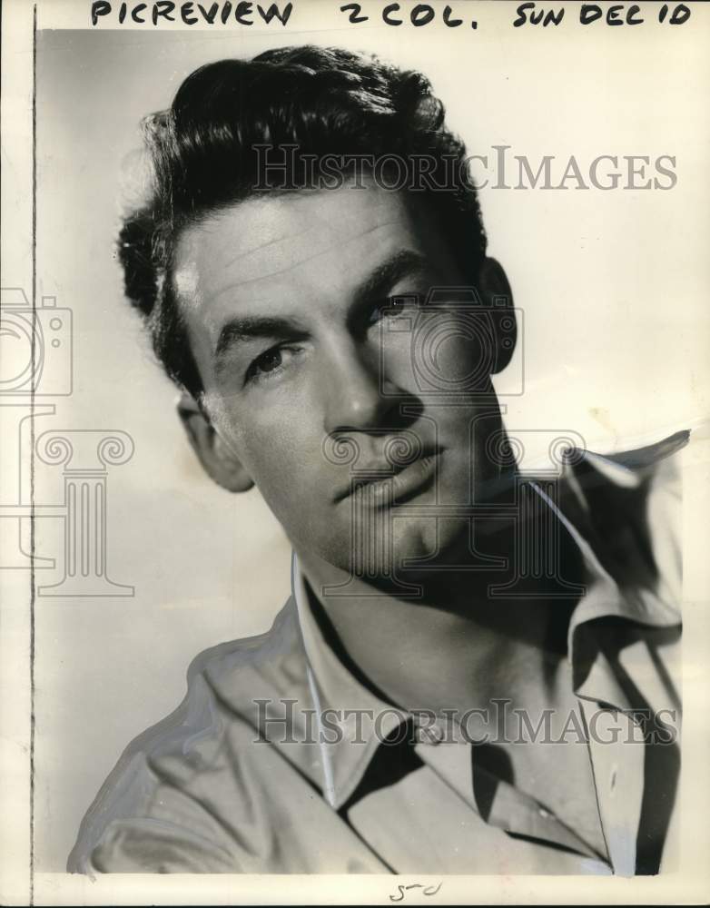 1961 Press Photo Actor Bill Travers in "Invasion Quartet" - pip11288 - Historic Images