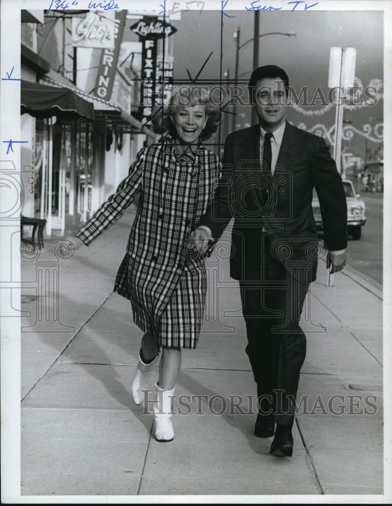 Press Photo Patricia Harty, stage, film and television actress. - pip20928- Historic Images