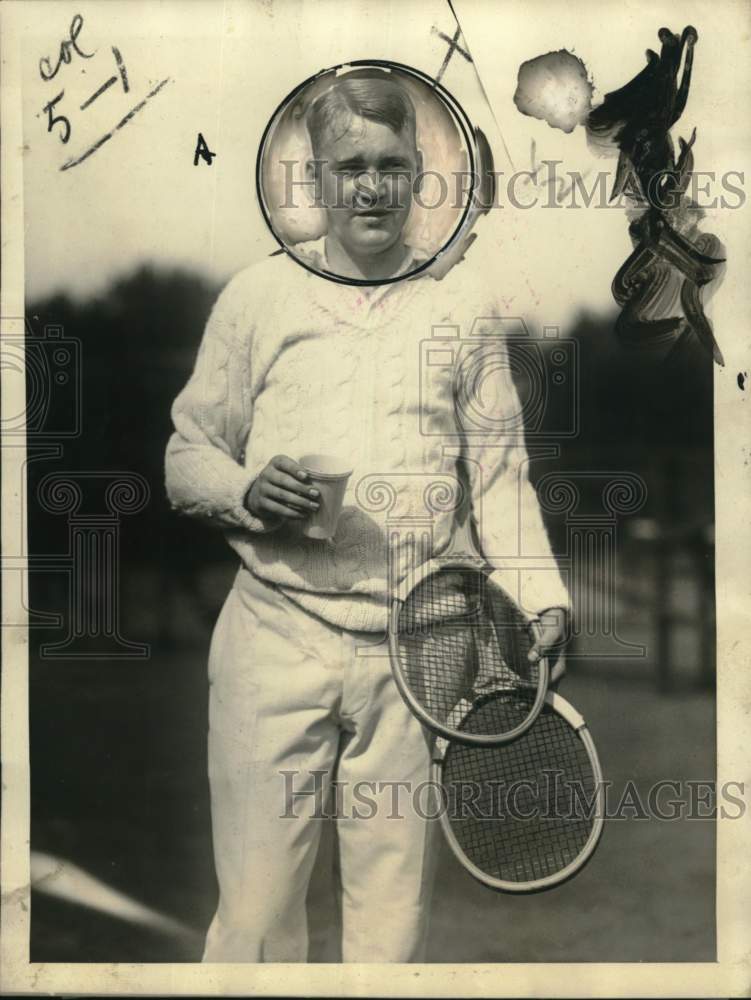 1926 Press Photo Pro tennis player Vincent Richards - pis00215- Historic Images