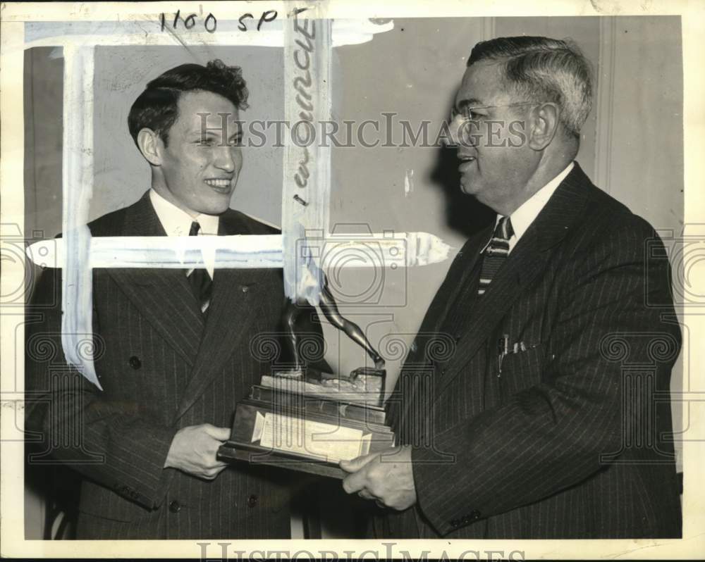 1941 Press Photo Track Star Greg Rice Receiving Award From Lawrence Di Benedetto - Historic Images