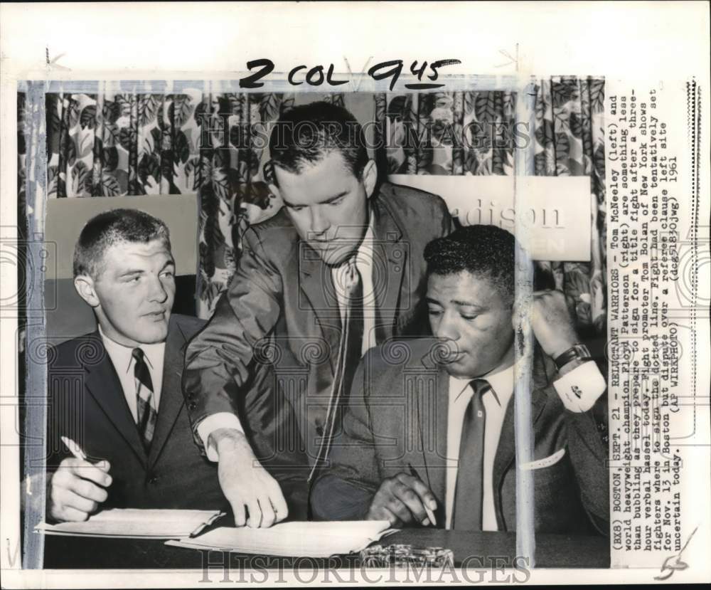 1961 Press Photo Boxers Tom McNeeley &amp; Floyd Patterson, Promoter Tom Bolan, MA - Historic Images