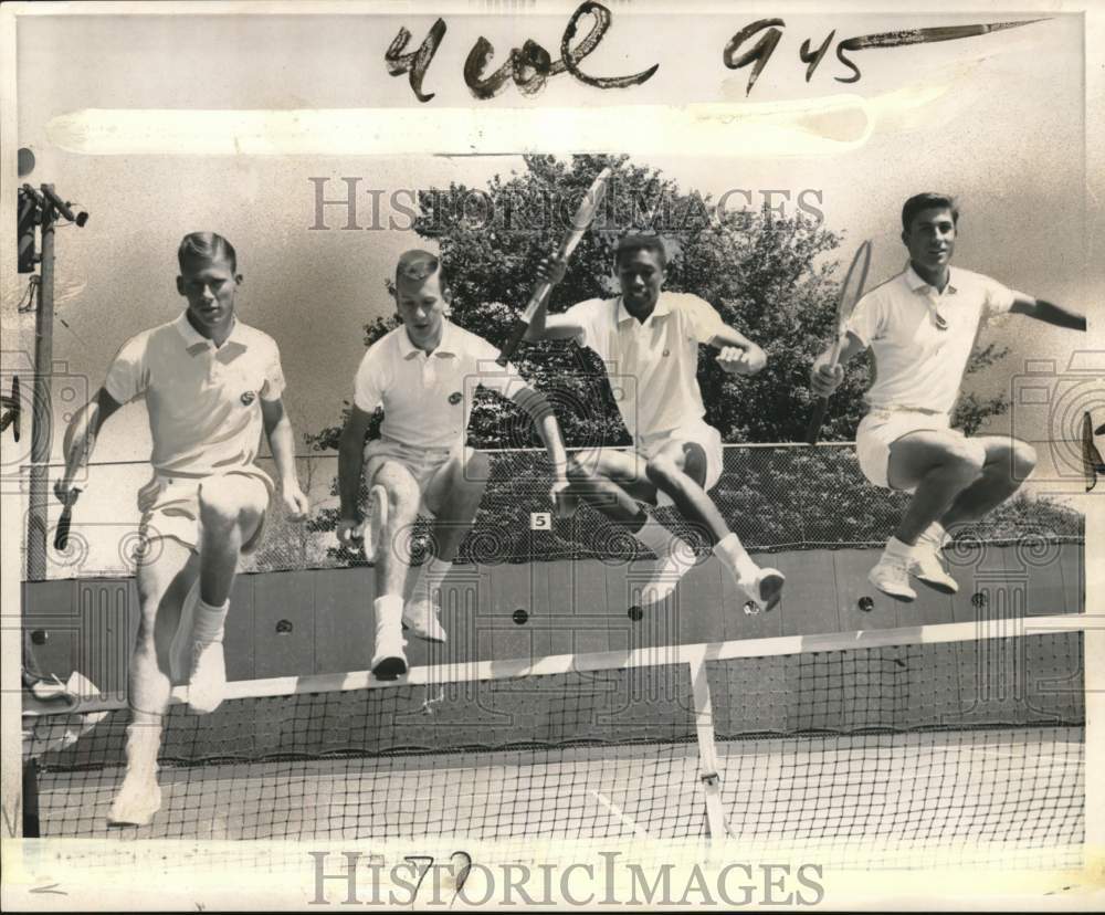 1983 Press Photo Tennis player contestants of the U.S. Davis Cup, Seattle- Historic Images