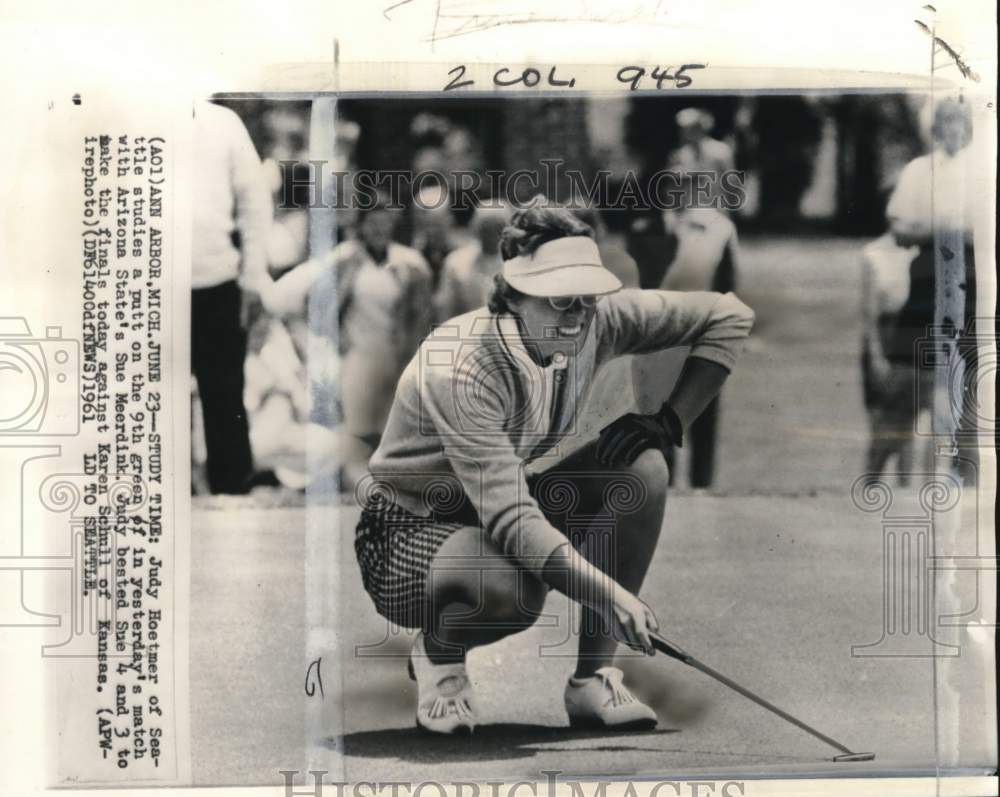 1961 Press Photo Golfer Judy Hoetmer in golf match at Ann Arbor, Michigan- Historic Images