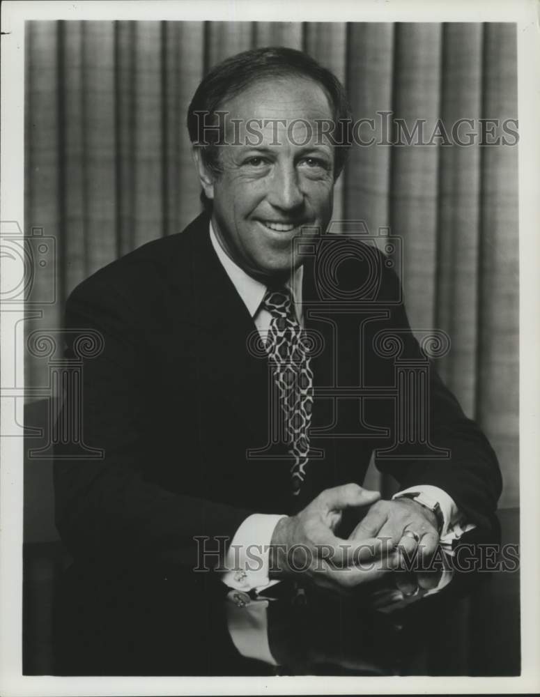 1975 Press Photo Pete Rozelle, National Football League Commissioner - pis01686- Historic Images