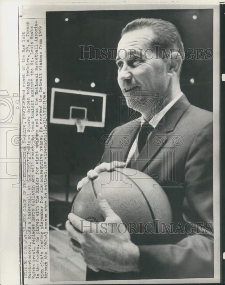 1965 Press Photo New York Knickerbockers new basketball coach Dick McGuire, NY - Historic Images