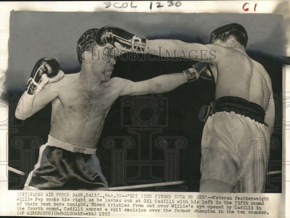 1955 Press Photo Boxing Match Willie Pep vs. Gil Cadilli - pis02307- Historic Images