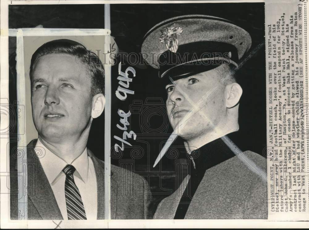 1962 Press Photo Paul Dietzel, Cadet John C. Ellerson of Army Football Team - Historic Images