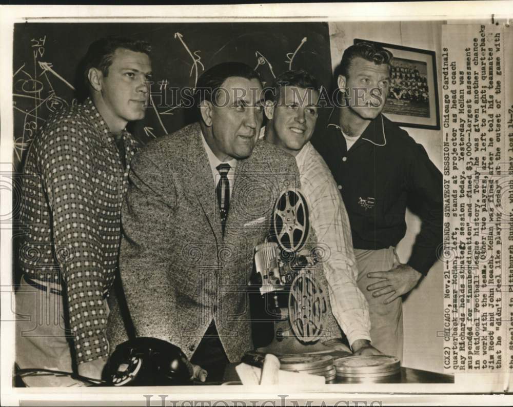 1956 Press Photo Cardinals&#39; football coach Ray Richards &amp; quarterbacks, Chicago- Historic Images