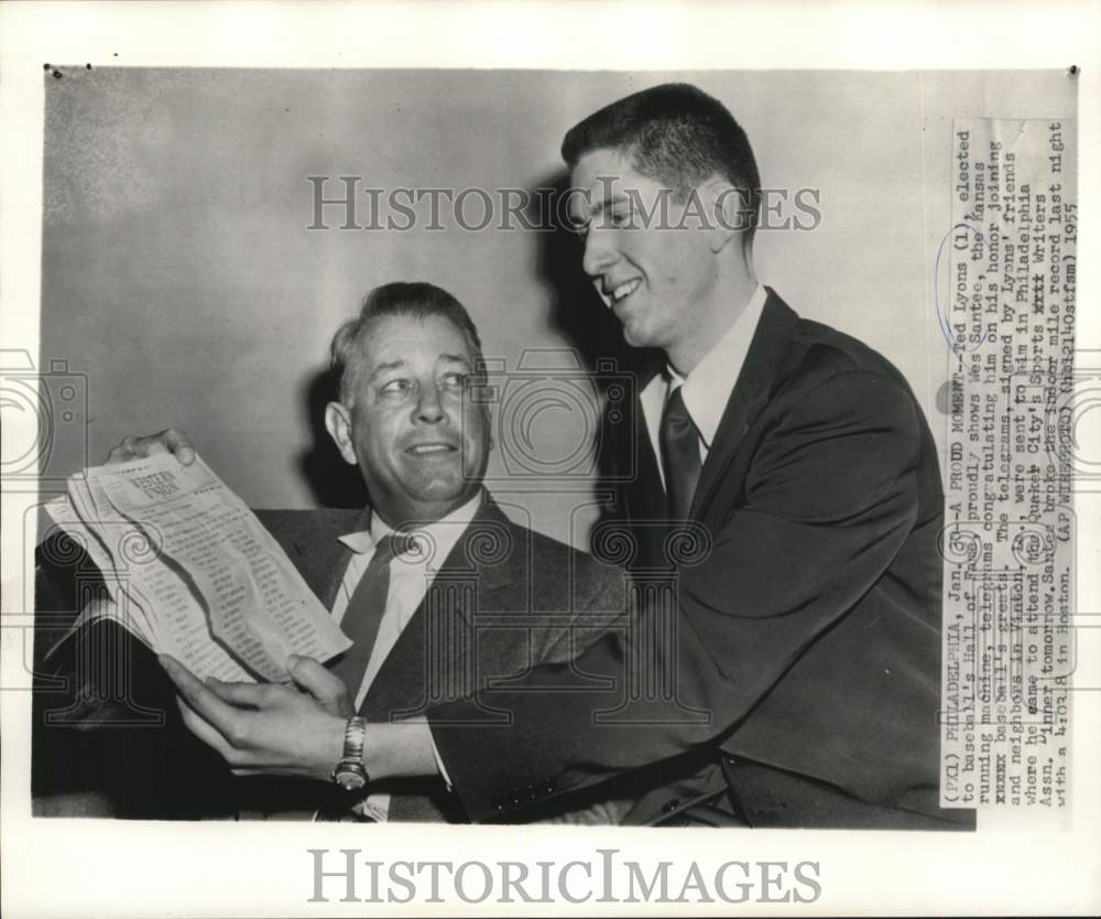 1955 Press Photo Baseball Hall of Famer Ted Lyons & runner Wes Santee, PA - Historic Images