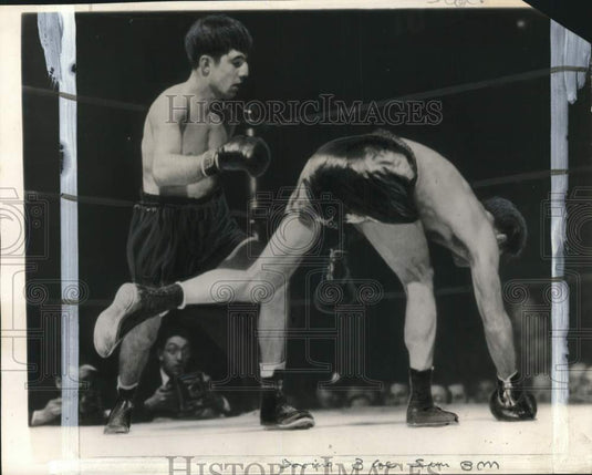 1943 Press Photo Boxers Sammy Angott & Bobby Ruffin's lightweight bout, New York - Historic Images