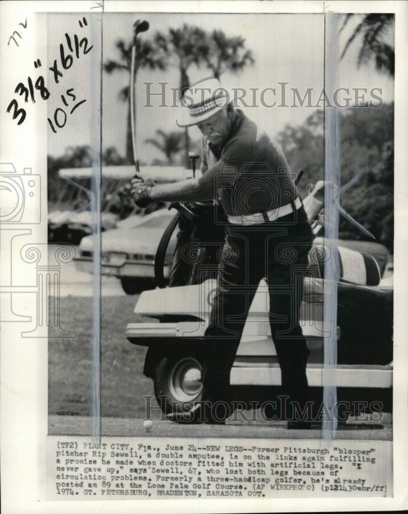 1974 Press Photo Double amputee former Pittsburgh&#39;s Rip Sewell plays golf, FL- Historic Images