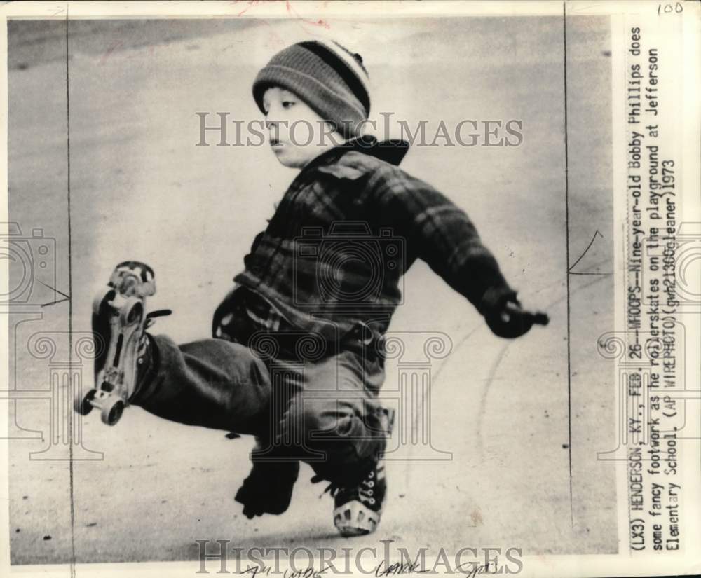 1973 Press Photo Young Bobby Phillips rollerskates, Henderson, Kentucky - Historic Images