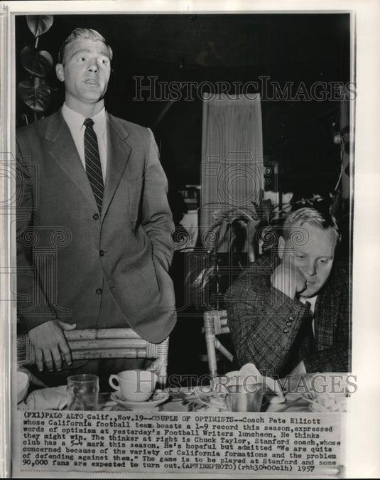 1957 Press Photo California's football Pete Elliott with Chuck Taylor, CA- Historic Images