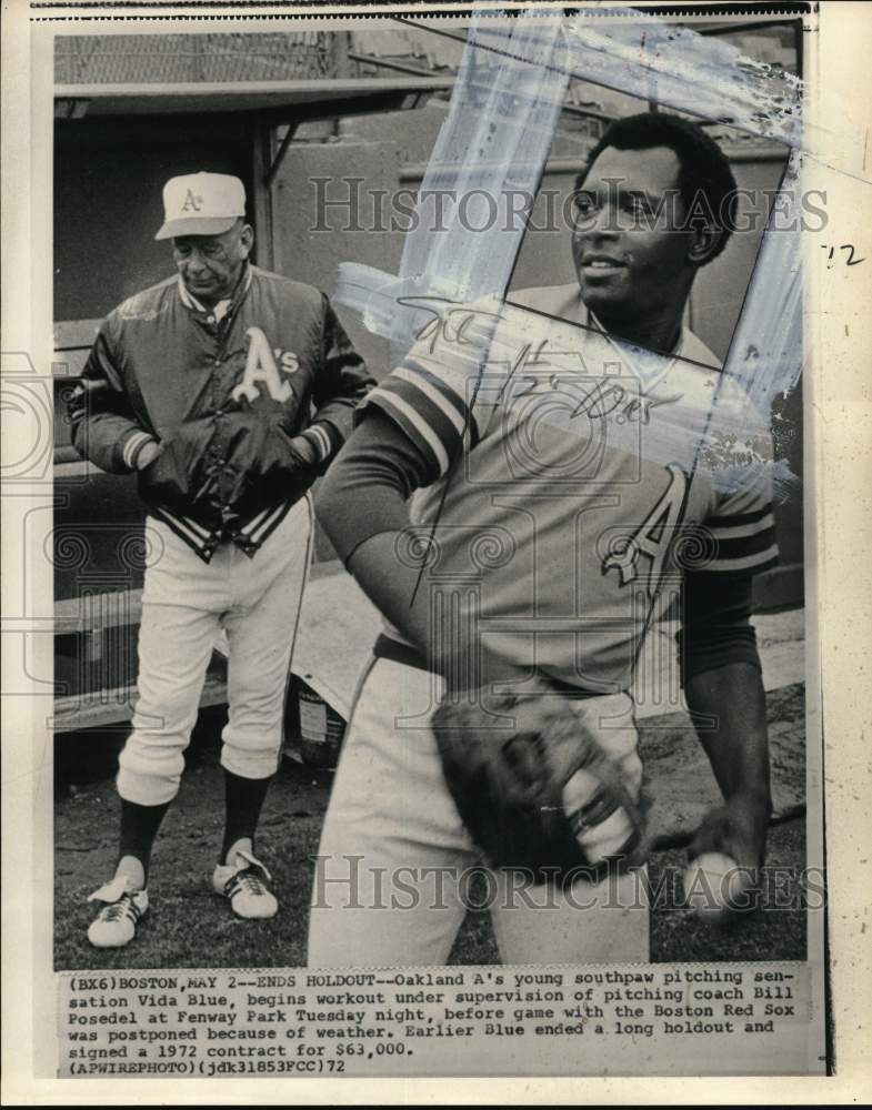 1972 Press Photo Athletics&#39; baseball pitcher Vida Blue &amp; coach Bill Posedel, MA- Historic Images