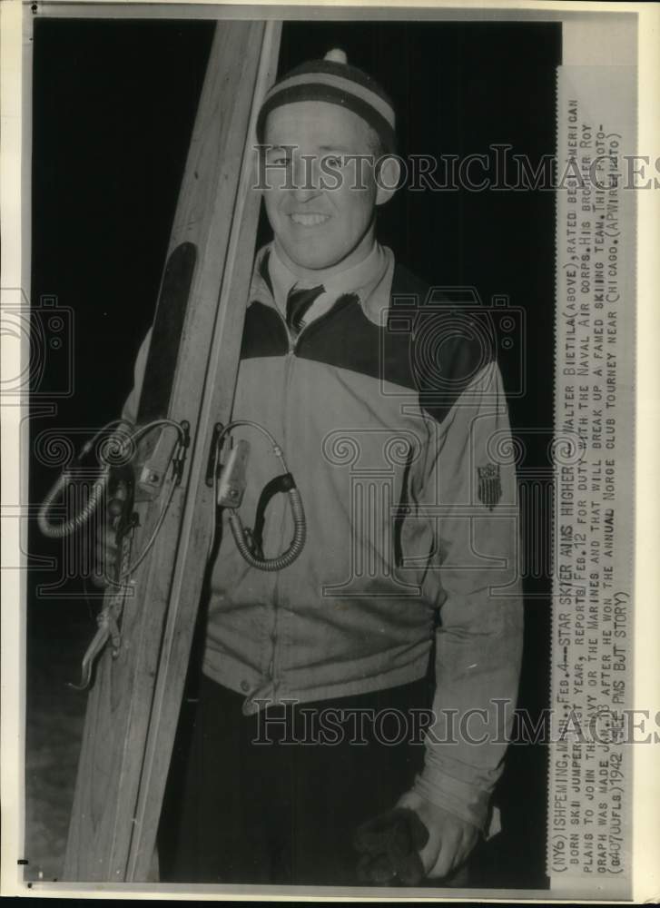 1942 Press Photo Skier Walter Bietila wins Norge club ski tournament, Michigan - Historic Images