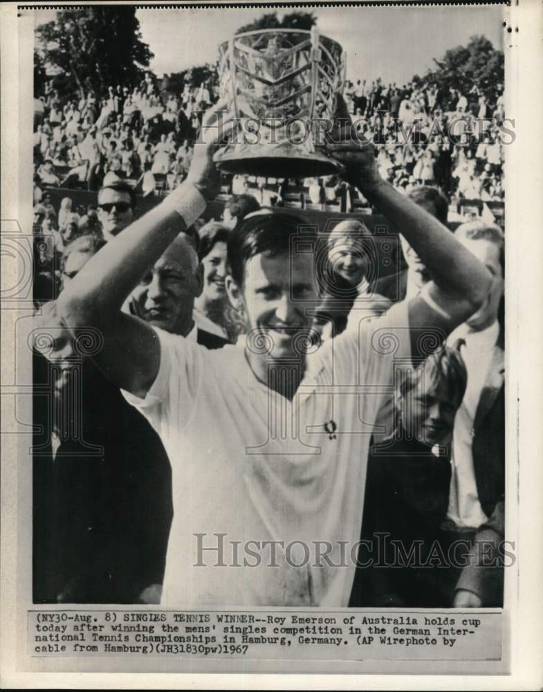 1967 Press Photo Roy Emerson, singles tennis winner, Hamburg, Germany - Historic Images