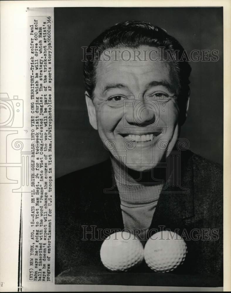 1966 Press Photo Trick golfer Paul Hahn, New York - pis04786 - Historic Images