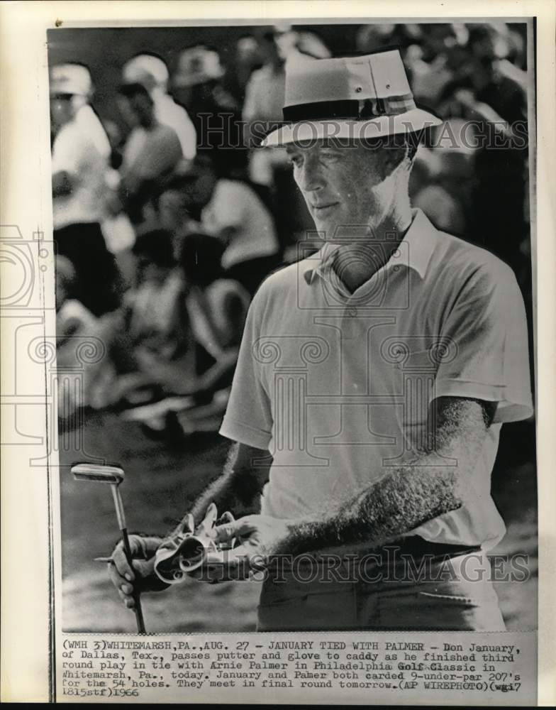 1966 Press Photo Golfer Don January in Philadelphia Golf Classic, Whitemarsh, PA- Historic Images