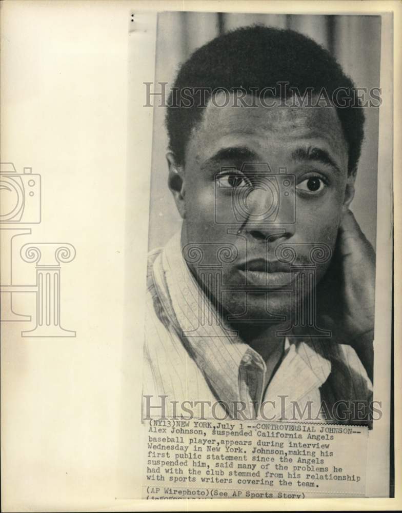 1970 Press Photo California Angels' Alex Johnson during interview, New York- Historic Images