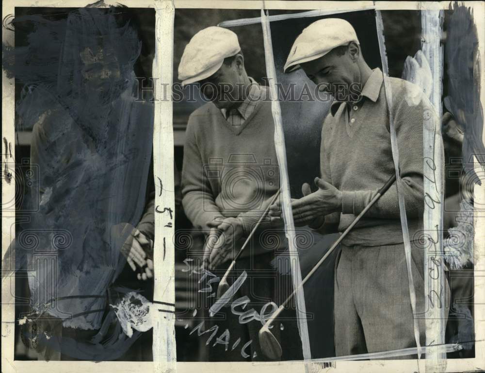 1944 Press Photo Golfers Byron Nelson &amp; Chuck Congdon during Richmond Open - Historic Images