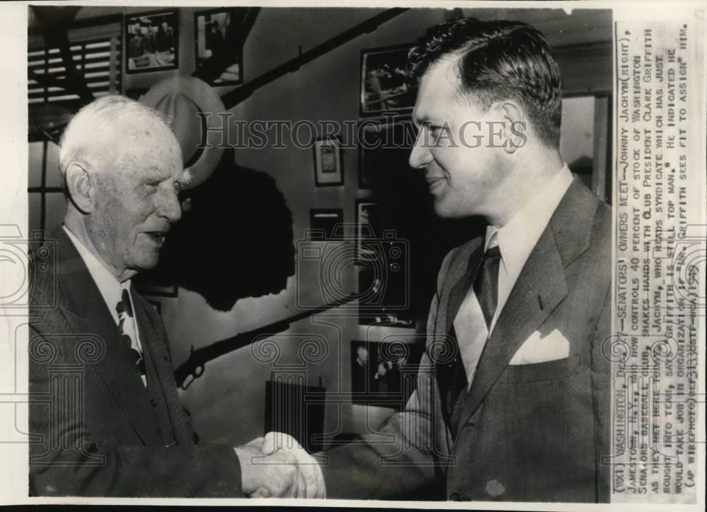 1949 Press Photo Baseball club president Clark Griffith with Johnny Jachym, DC- Historic Images