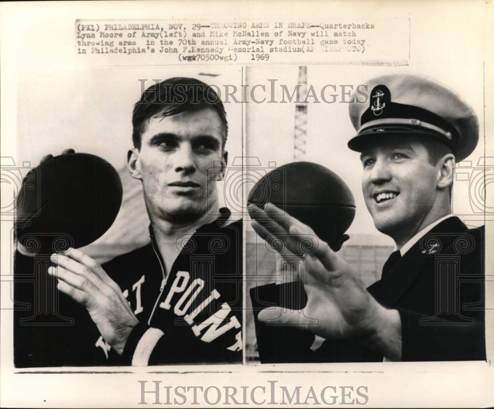 1969 Press Photo Army&#39;s Lynn Moore &amp; Navy&#39;s Mike McNallen, Football, PA - Historic Images