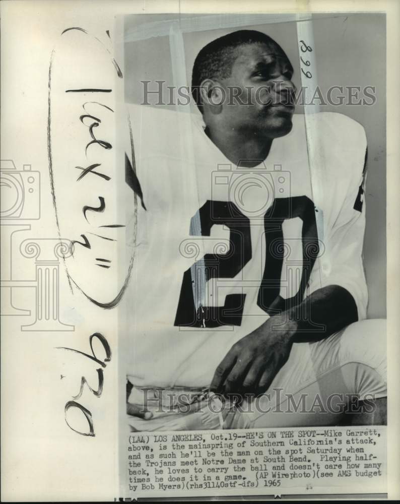 1965 Press Photo Trojans' halfback Mike Garrett, football, Los Angeles- Historic Images