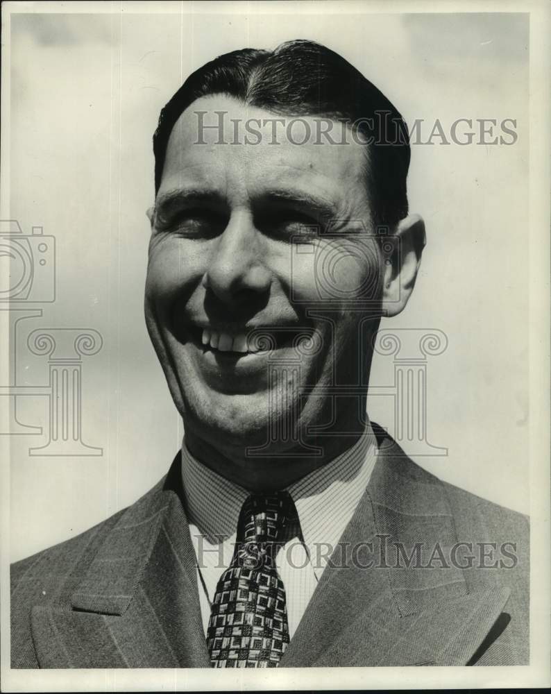 1941 Press Photo Head Football Coach Edwin C. Horrell, UCLA - pis07851 - Historic Images