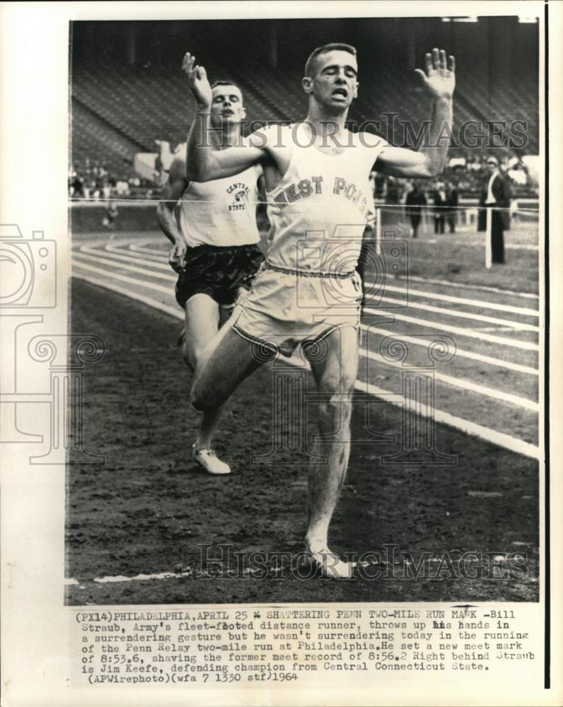 1964 Press Photo Distance runners Bill Straub &amp; Jim Keefe, Penn Track Relay, PA - Historic Images