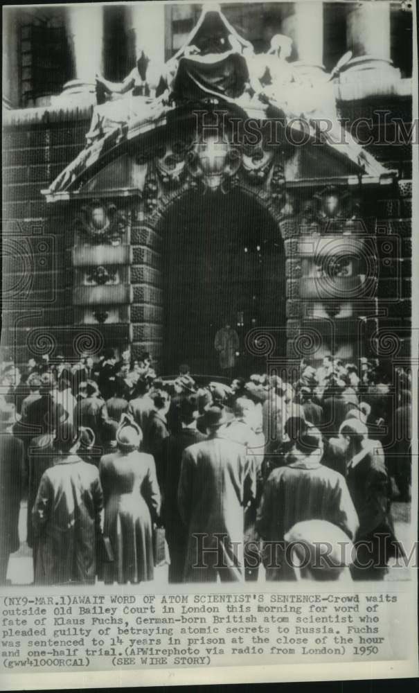1950 Crowd at Old Bailey Court in London for Klaus Fuchs Trial-Historic Images