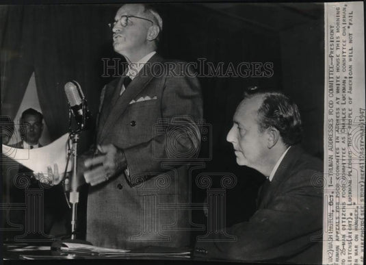 1947 President H S Truman speaking, food committee, Washington, DC - Historic Images