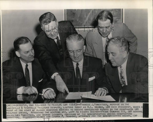 1955 W.L. Grubbs, Louisville & Nashville Railroad dispute, DC-Historic Images