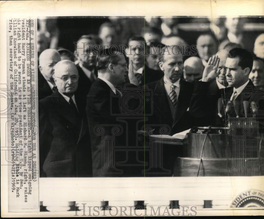 1969 Politicians witness Richard Nixon&#39;s oath for Vice President-Historic Images