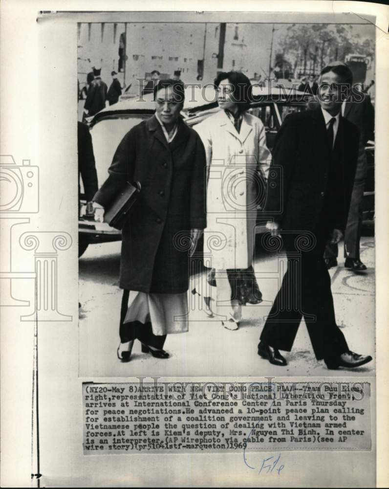 1969 Tram Buu Kiem & Mrs Nguyen Thi Binh arrive, Paris-Historic Images
