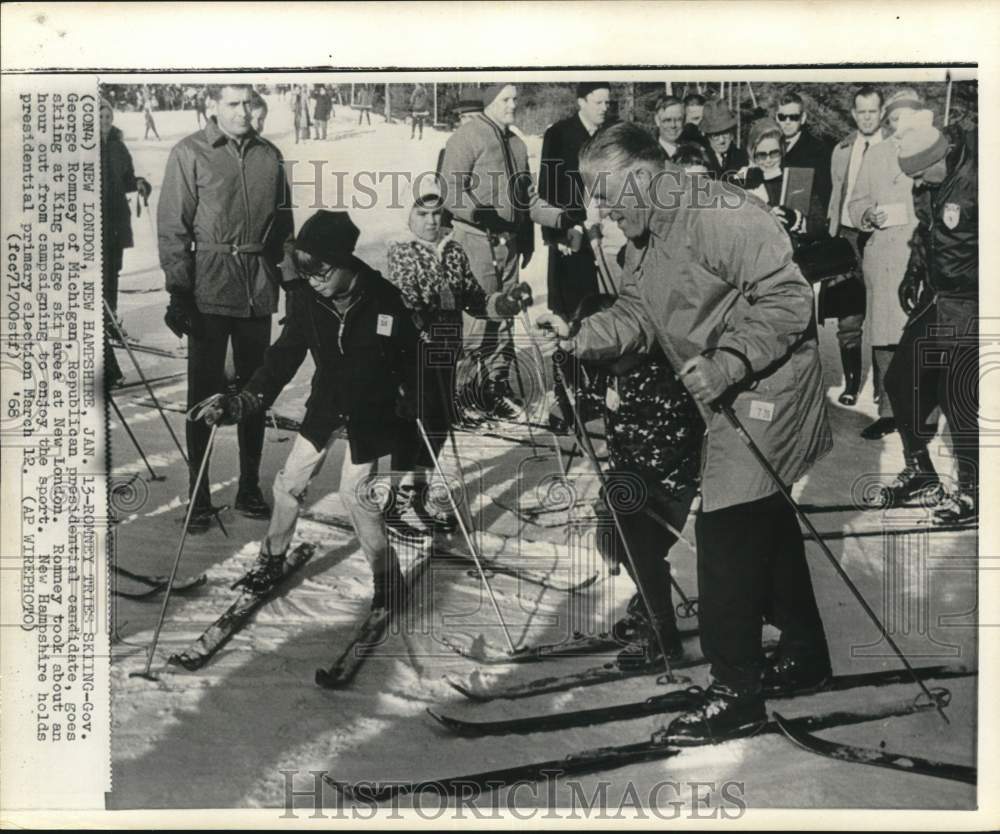 1968 Press Photo Governor George Romney skis at King Ridge area in New Hampshire - Historic Images