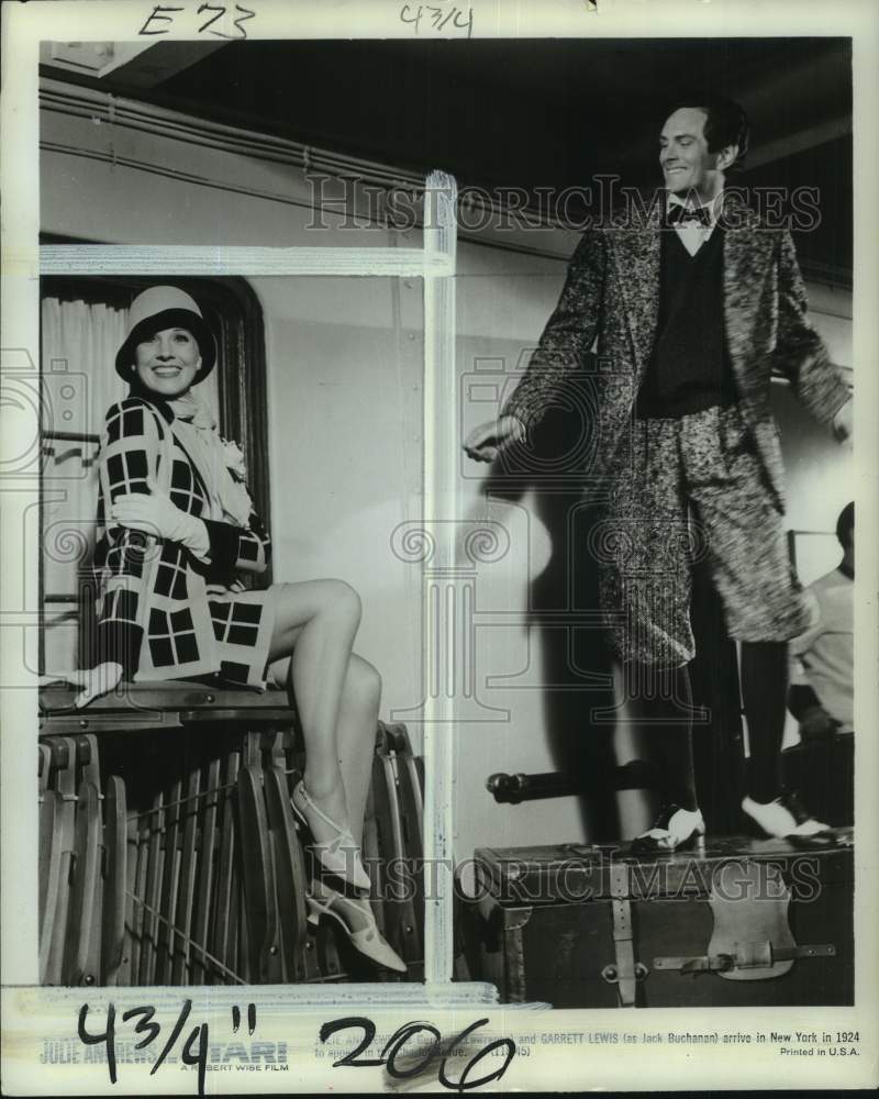 1968 Actors Julie Andrews and Garret Lewis in "Star" Movie-Historic Images