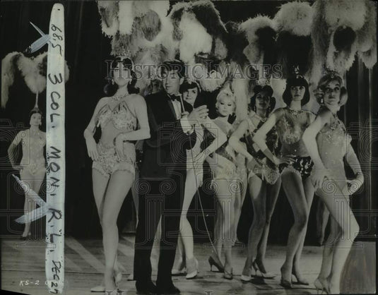 1964 Dean Martin & Kim Novak in a scene from "Kiss Me, Stupid"-Historic Images
