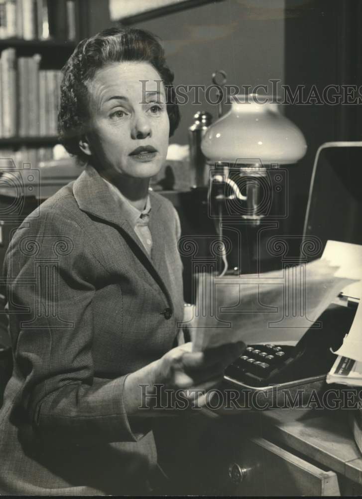 1956 Actress Jessica Tandy From A Scene in &quot;The Schoolmistress&quot;-Historic Images