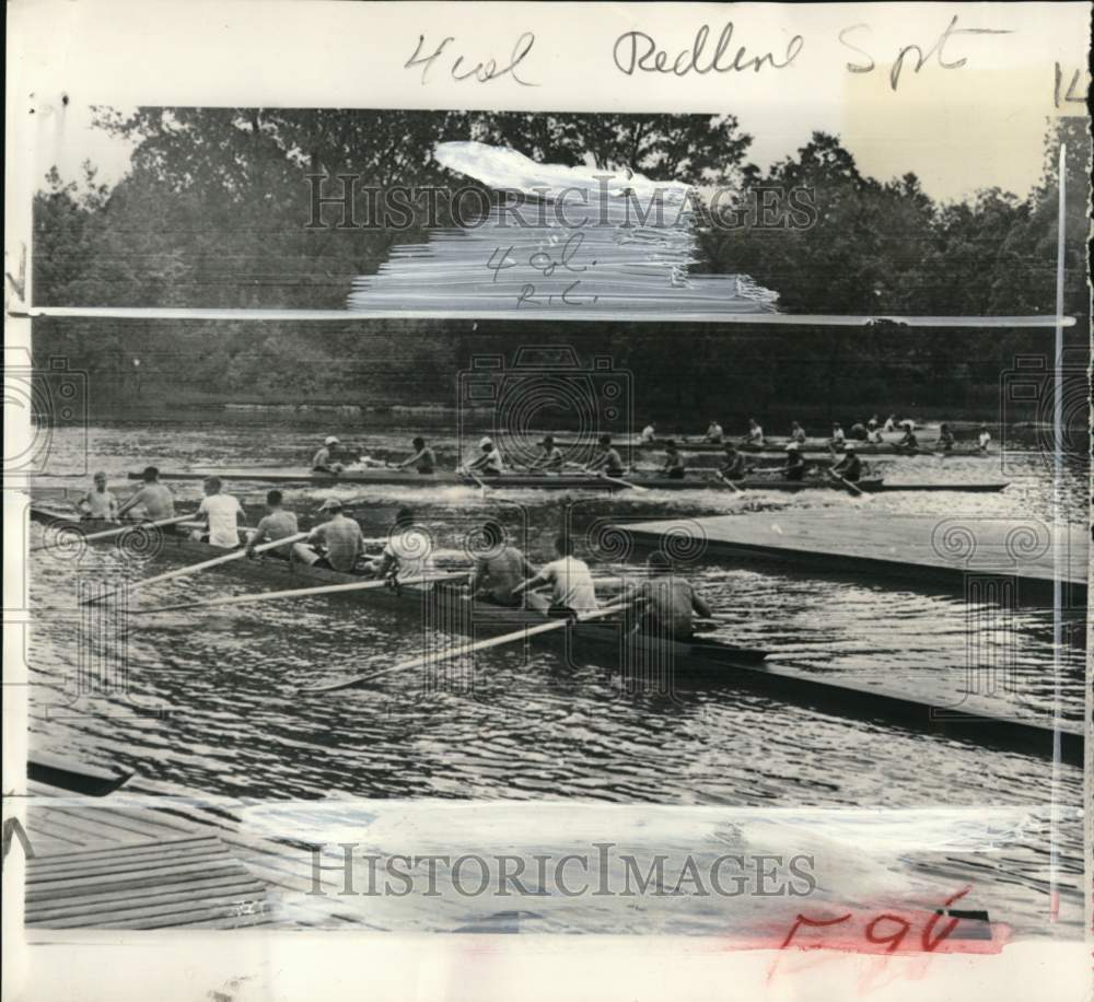 1952 Press Photo Dual rowing race, Intercollegiate Regatta, Lake Onondaga, WI- Historic Images