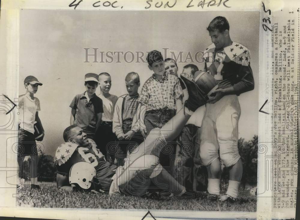 1961 Press Photo Navy&#39;s Joe Bellino &amp; others at football camp, Evanston, IL - Historic Images