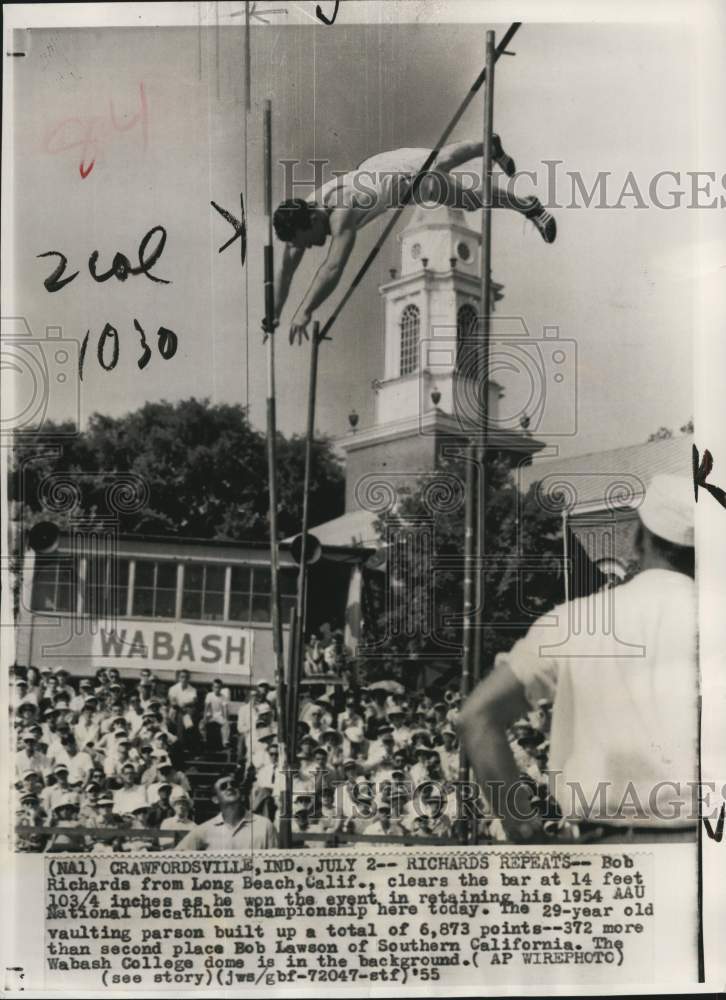 1954 Press Photo Pole Vaulter Bob Richards, AAU National Decathlon, Indiana- Historic Images