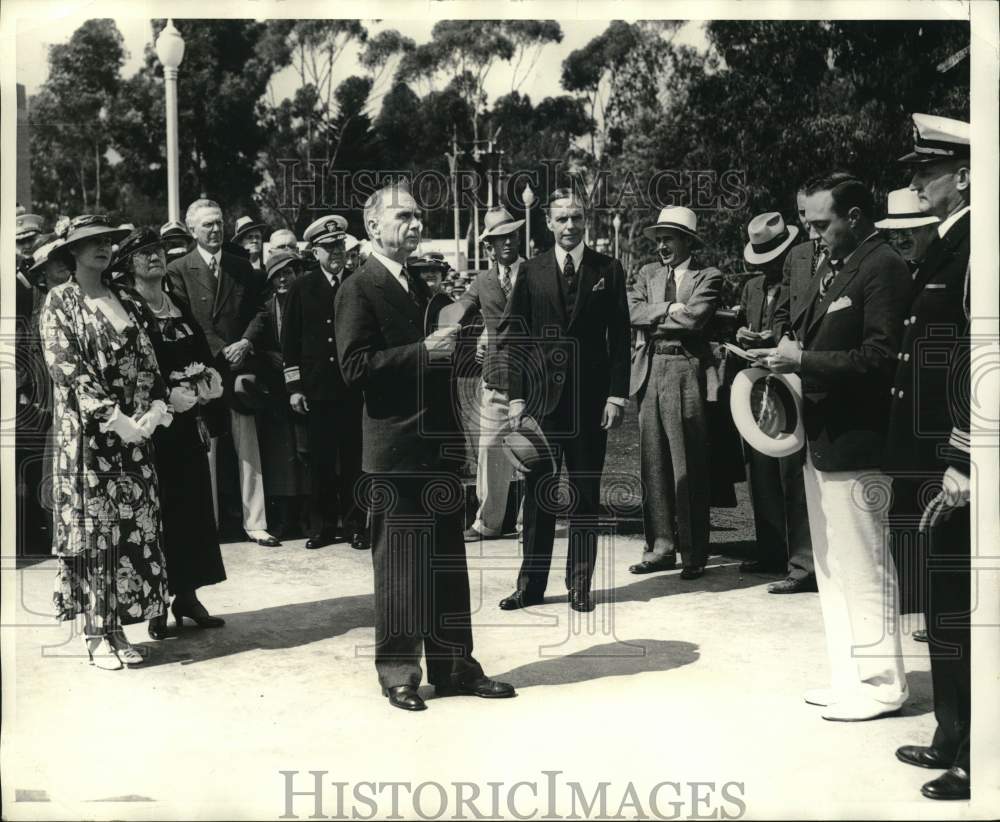 1935 Press Photo Daniel Roper, wife, delegates at CA Federal Building dedication- Historic Images