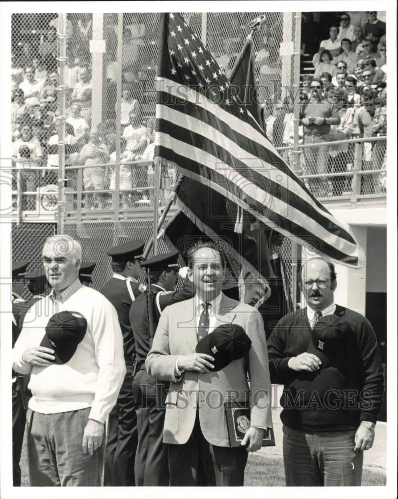 1987 Press Photo Politicians at River Side Stadium Baseball Game in Harrisburg - Historic Images