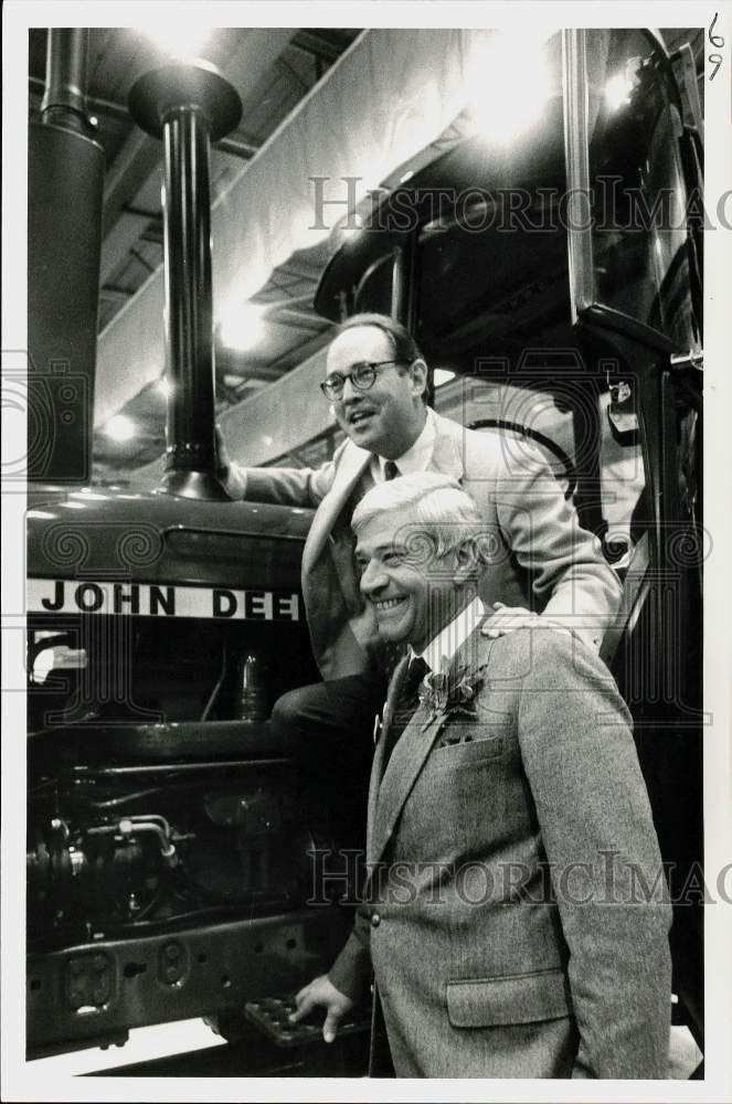 1986 Press Photo Governor Dick Thornburgh with Richard Brugg at Farm Show - Historic Images