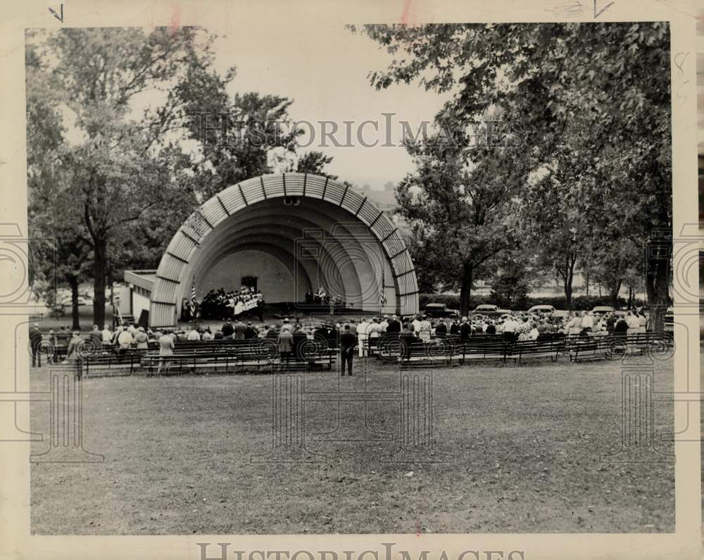 1930 Press Photo Outdoor Stage at Reservoir Park in Harrisburg, Pennsylvania- Historic Images