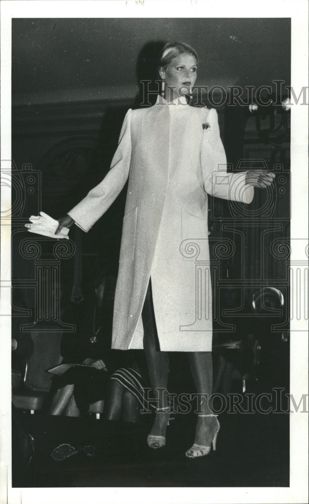 1979 Alfred Fiandaca Fashion Designer Coat - Historic Images