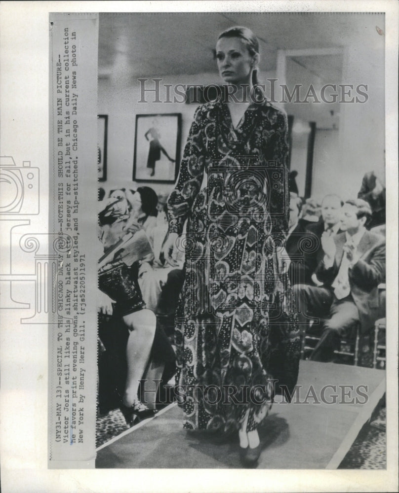 1979  Victor Joris Evening Dress - Historic Images